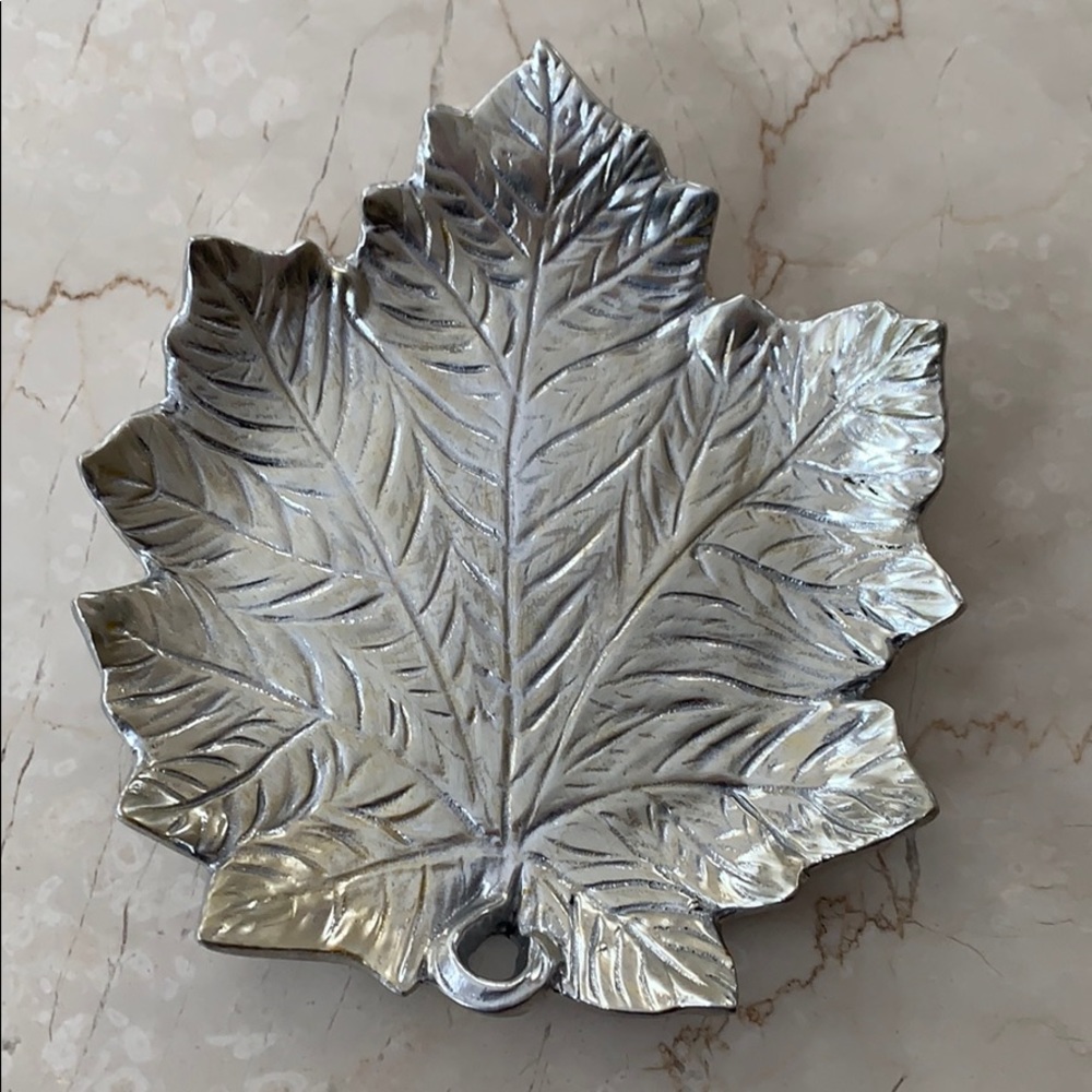 Mariposa Guilded Leaf Small Plate